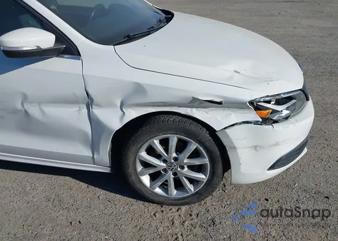 2013 Volkswagen Jetta 2.5L Se z USA, uszkodzony, nr VIN 3VWDP7AJ6DM422299